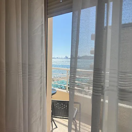 Marinari