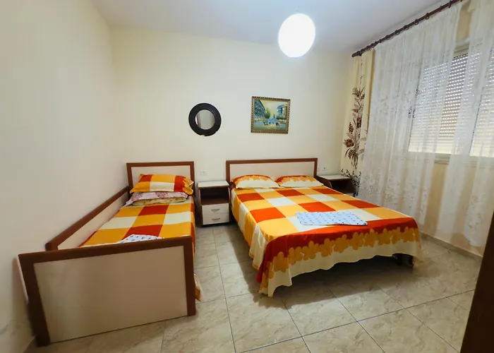 Marinari Apartment